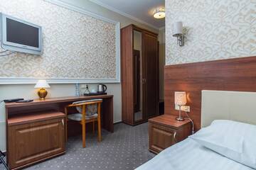 Фото номера Одноместный номер Отель Hotel Promien г. Скаржиско-Каменна 2